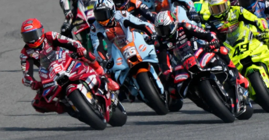 Ducati vs Aprilia MotoGP
