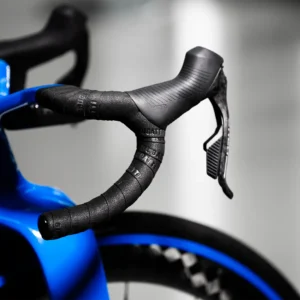 bugatti-factor-one-aero-frame-design-hood-drops