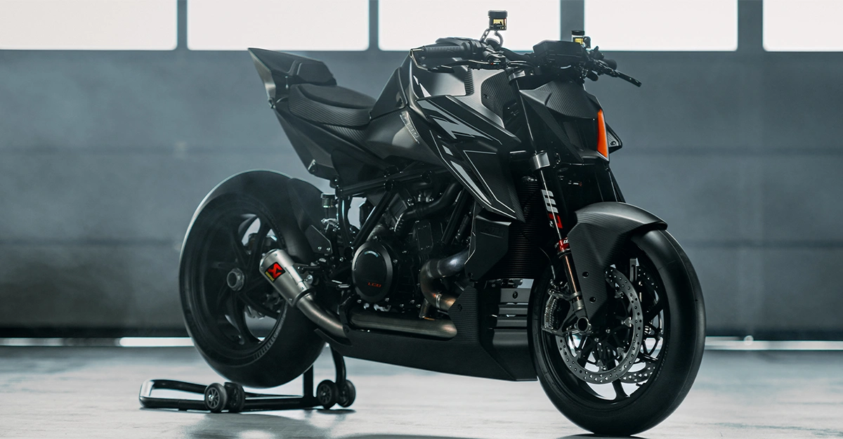 KTM 1390 Super Duke RR TRACK เกิดมาเพื่อแทร็ค 100 คันทั่วโลก