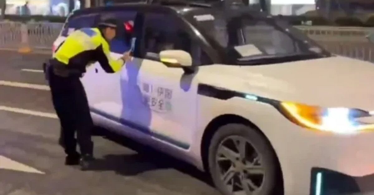 แท็กซี่ไร้คนขับ