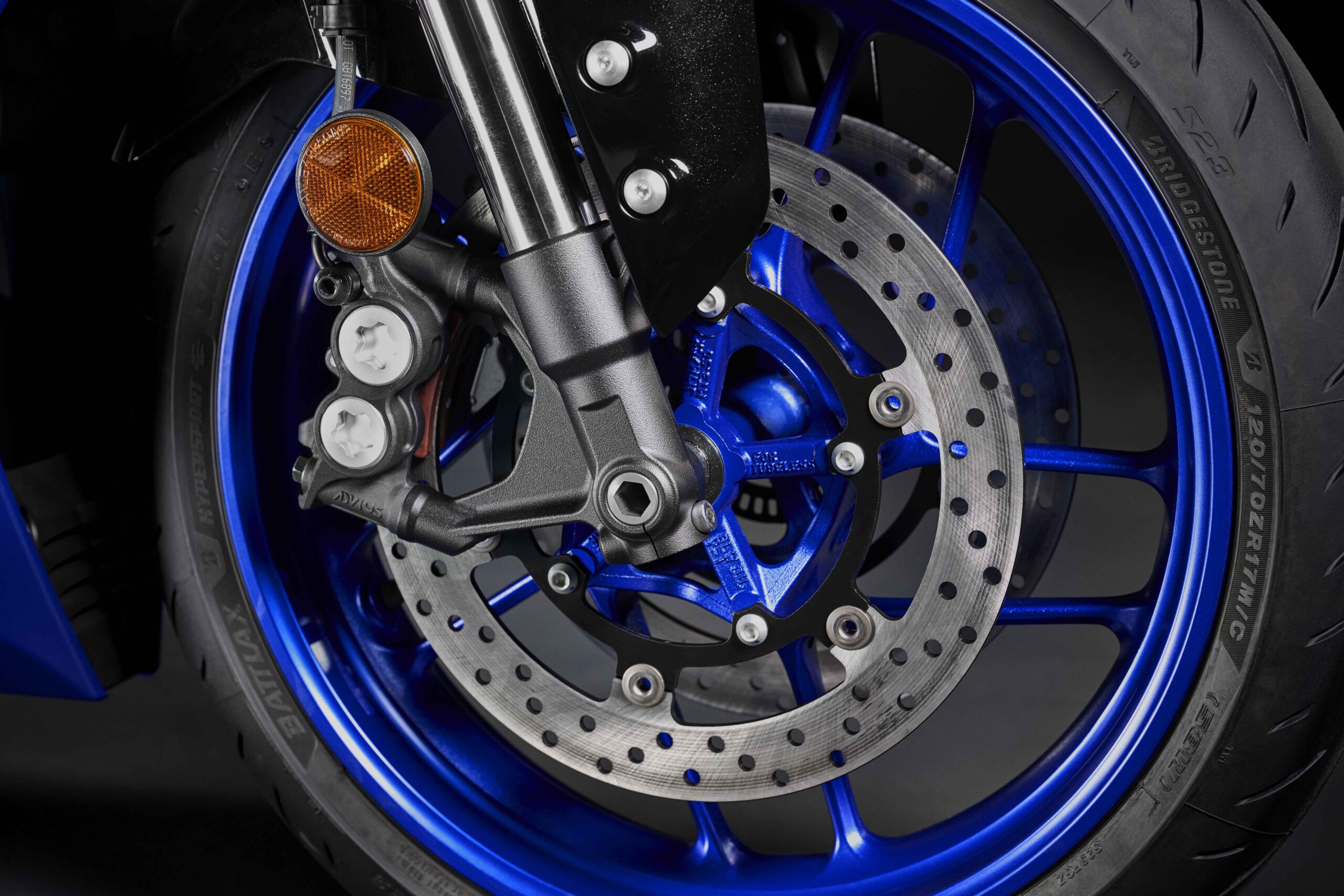 09 New YAMAHA YZF-R7 2026 ถ่ายทอด Race-Bred DNA