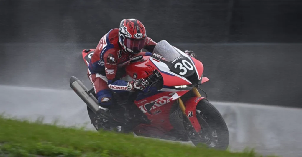 kong-somkiat-honda-hrc-suzuka-8-hours-wet-track