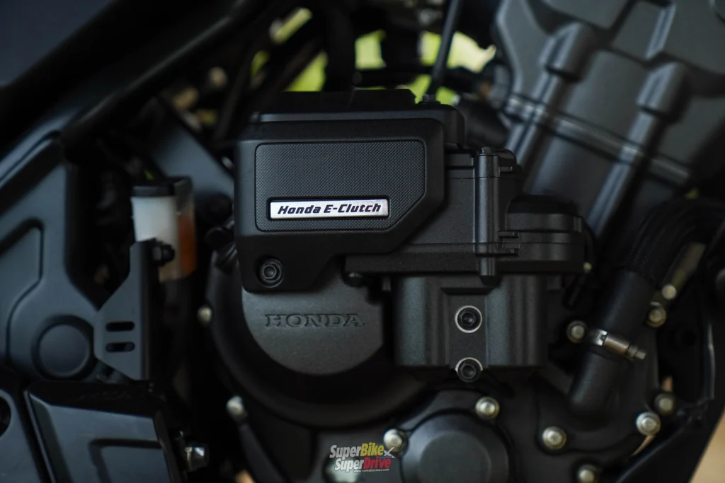 CL300 E-Clutch
