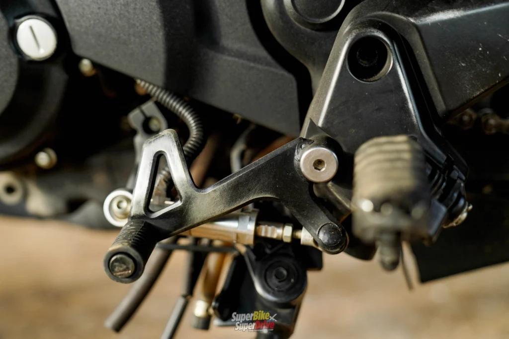 CL300 E-Clutch