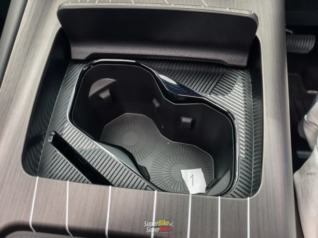 GEELY STARRAY EM-R