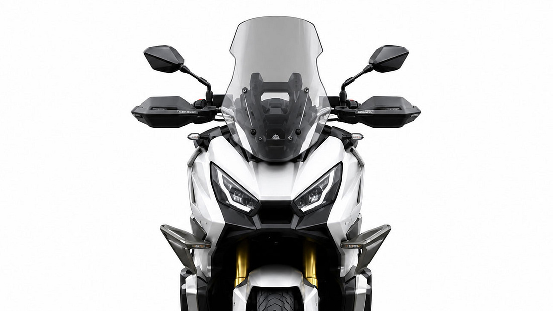 QJMotor X-Adventure 900