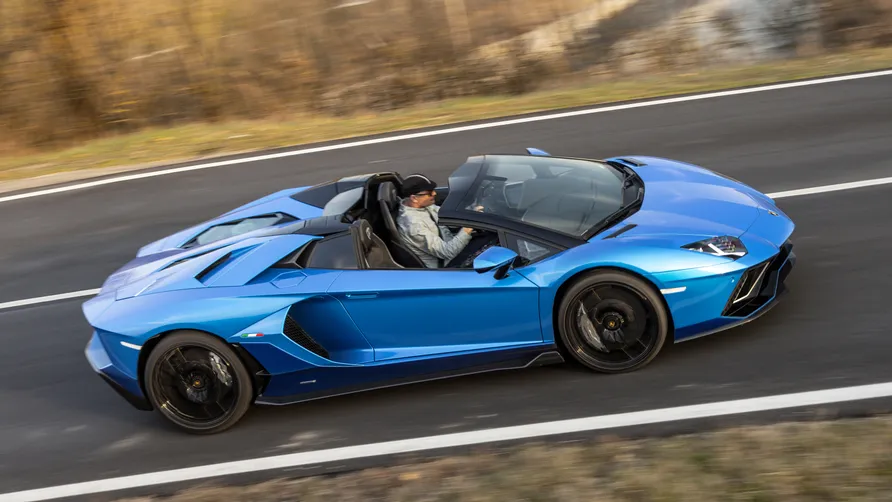 Lamborghini Aventador Ultimae roadster