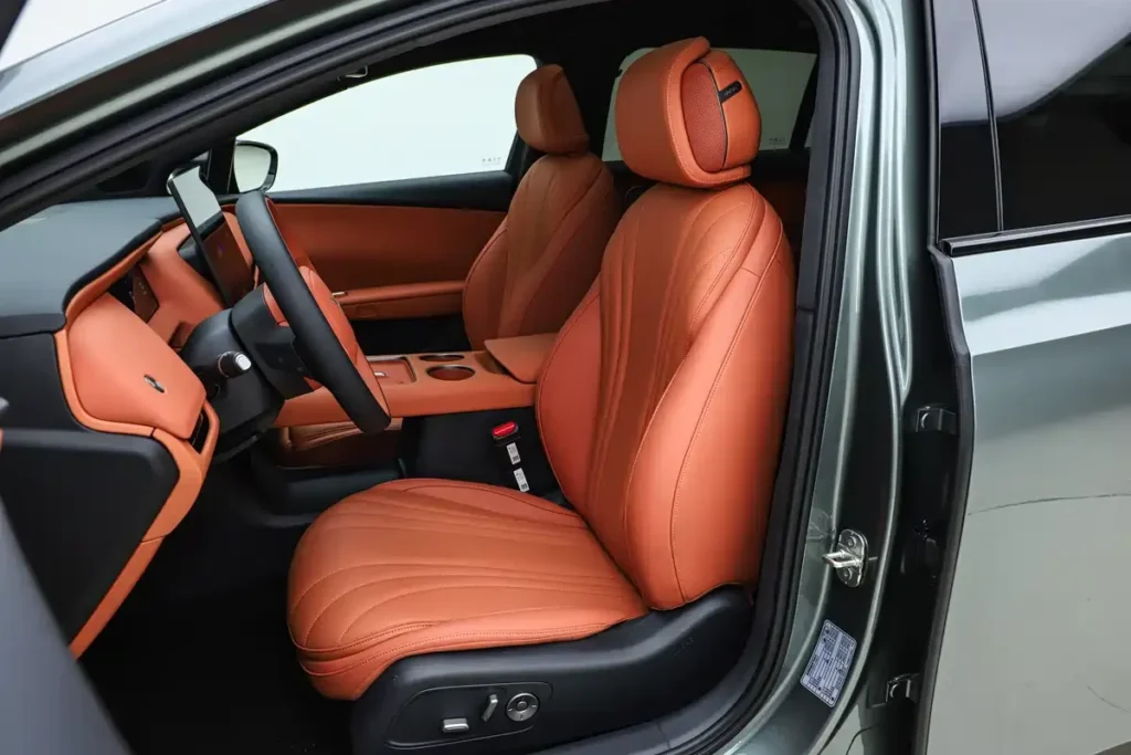 Hongqi Tiangong 07