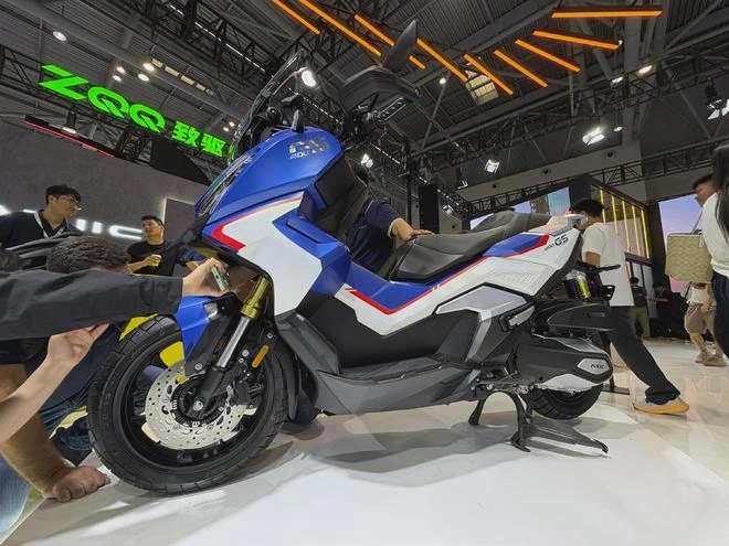 Likk ADV 400GS