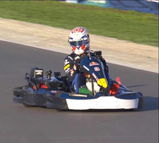 Max vs 100
