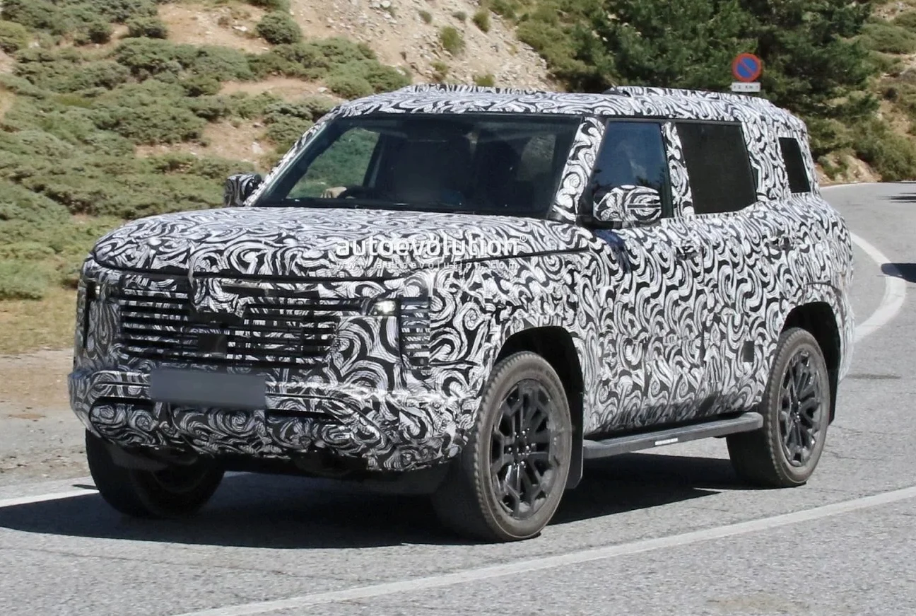 Pajero 2026 (2)