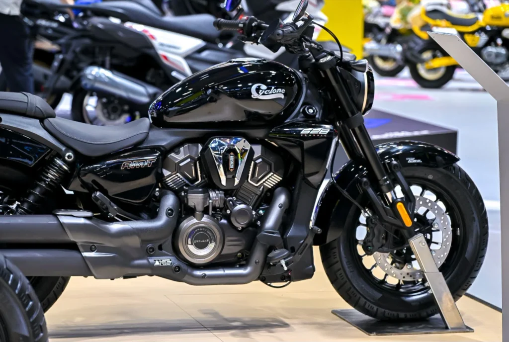 AQS628