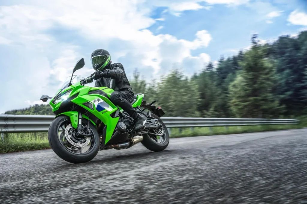 2027 Kawasaki Ninja 650