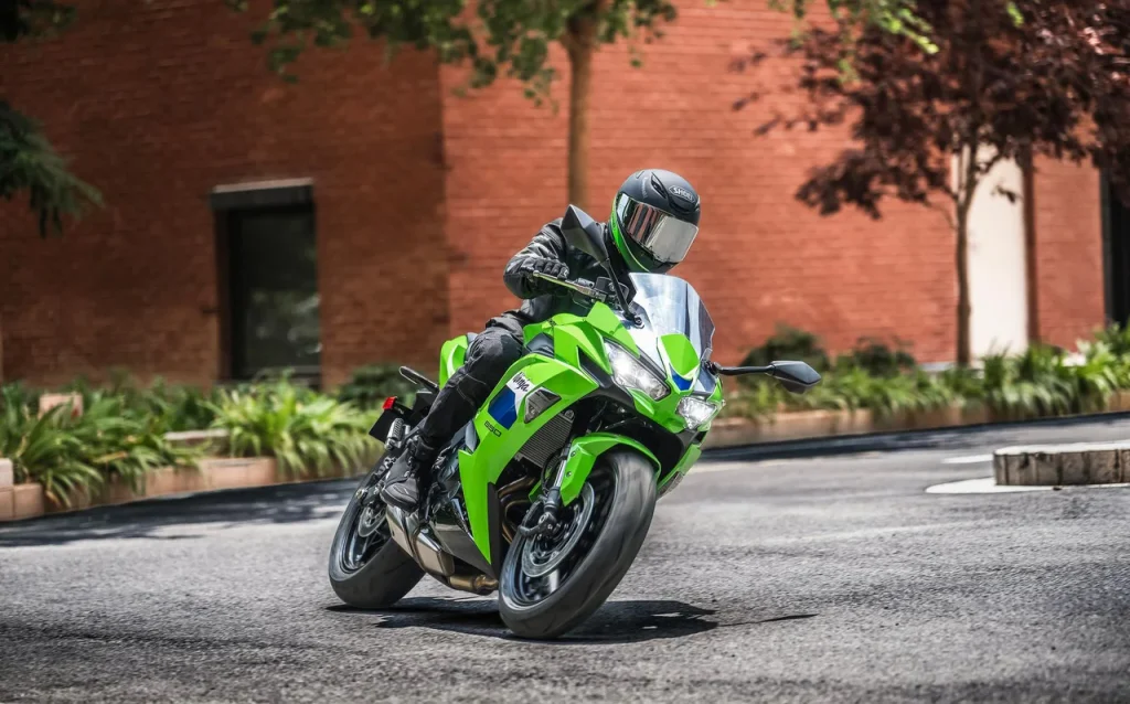 2027 Kawasaki Ninja 650