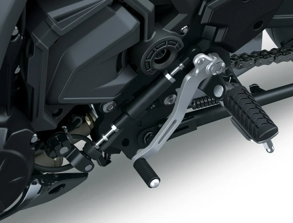 2027 Kawasaki Ninja 650
