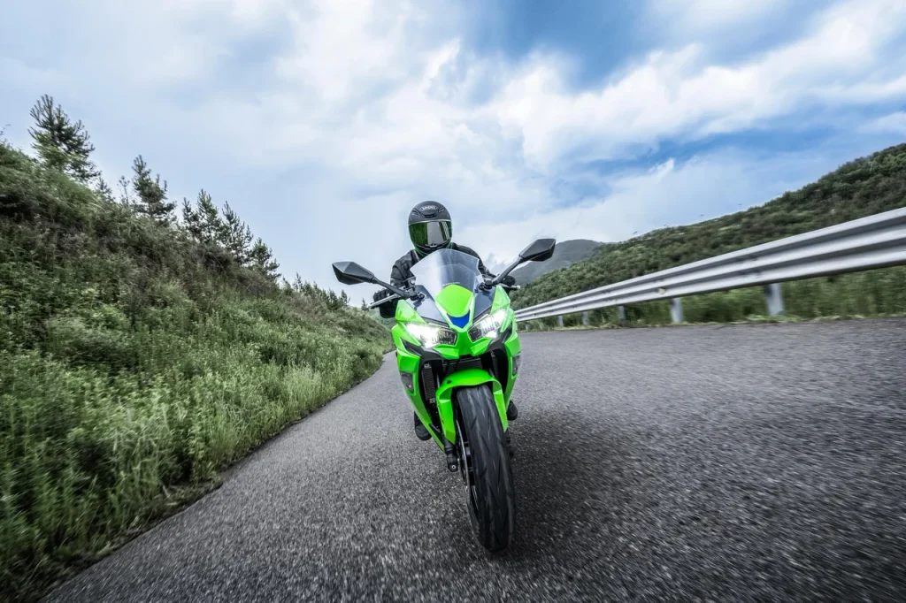 2027 Kawasaki Ninja 650
