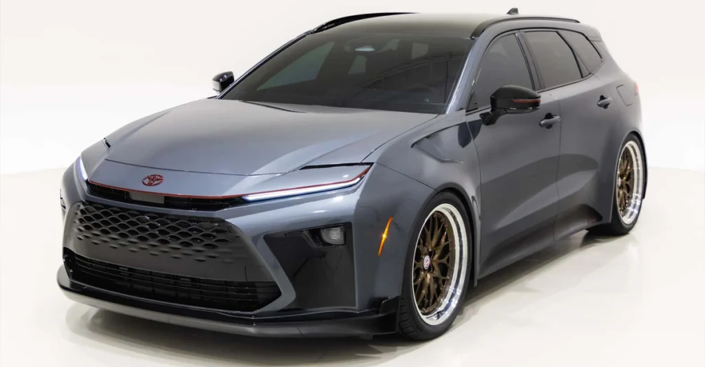 Toyota Crown Signia GT-S Concept แปลงร่างสปอร์ตแวกอน โหลดเตี้ยเกือบ 13 ซม. เตรียมโชว์ SEMA 2026
