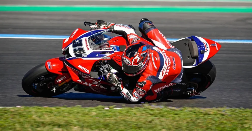 ก้อง สมเกียรติ ลุย WorldSBK Estoril สนาม 11